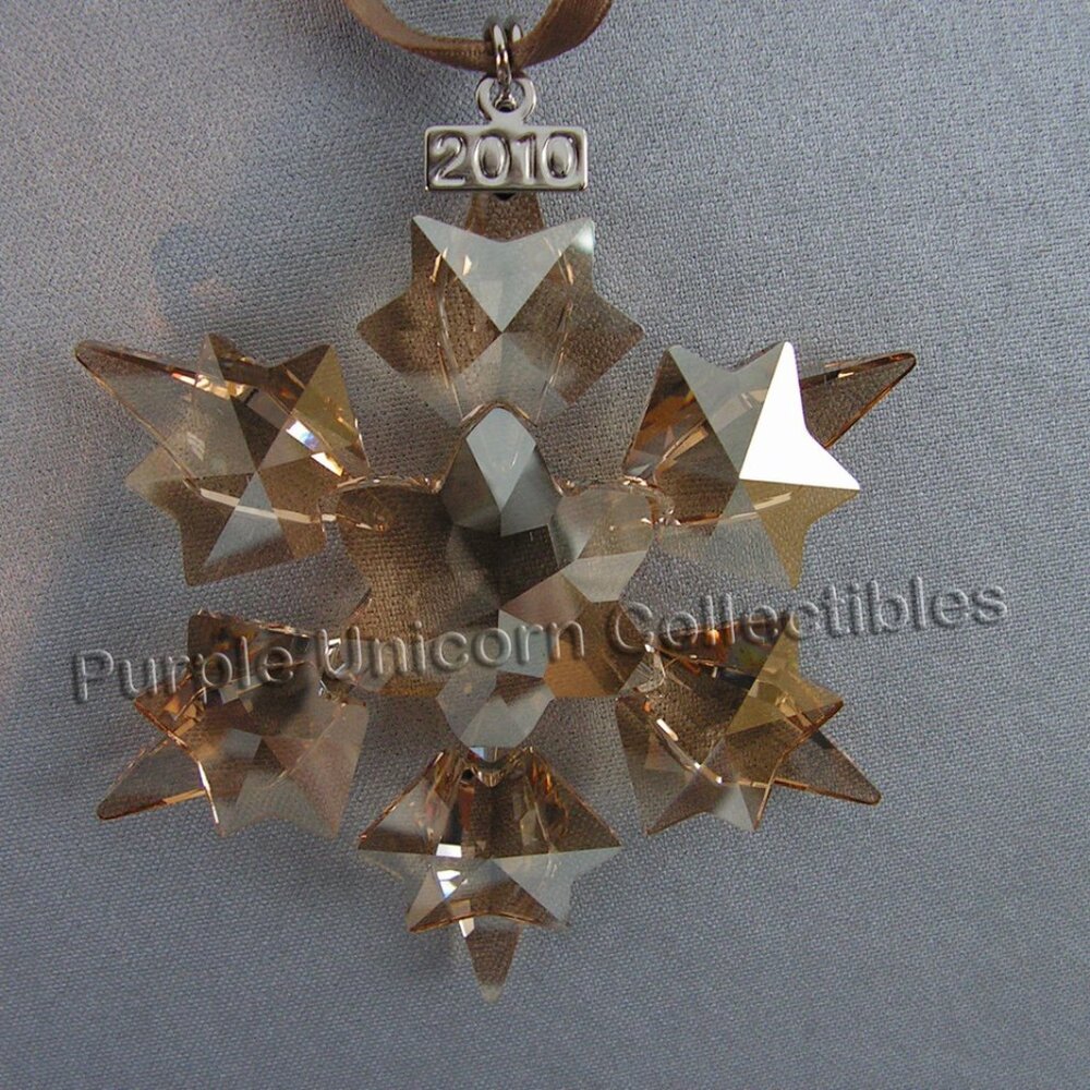 Swarovski Crystal 2010 SCS Annual Edition Gold Snowflake/Star Christmas Ornament